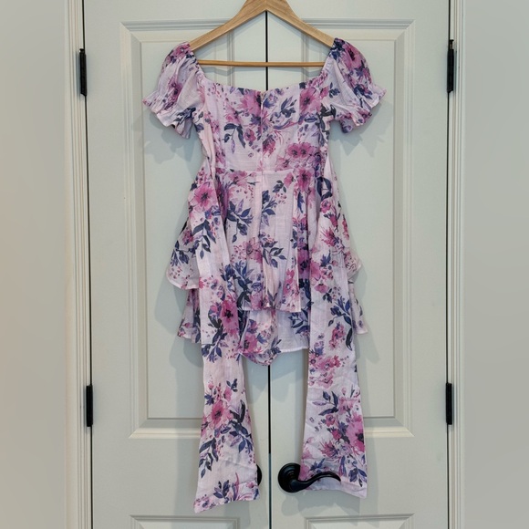 Vivian Floral Romper, size XS - Picture 4 of 10